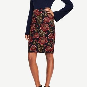 Ann Taylor Petite Rose Garden Skirt